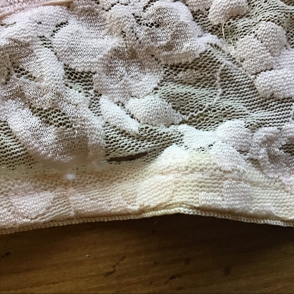 Seven bras various makers - Picture 14 of 14